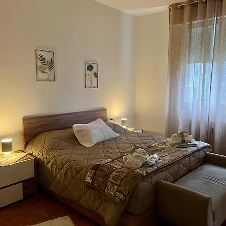 Landi 14 - Air Conditioning, Private Parking, Premium Sleep
