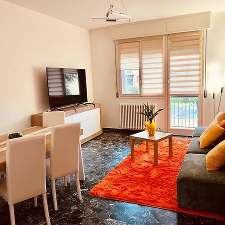 Apartament Landi 14 - Air Conditioning, Private Parking, Premium Sleep