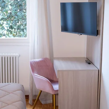 Landi 14 - Air Conditioning, Private Parking, Premium Sleep Apartament